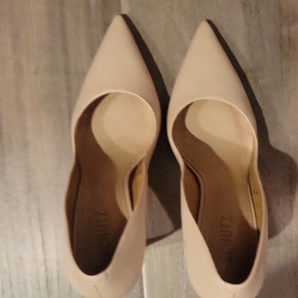SCHUTZ Women's Elegant Cream Heels (Worn Once!) - Picture 4 of 5